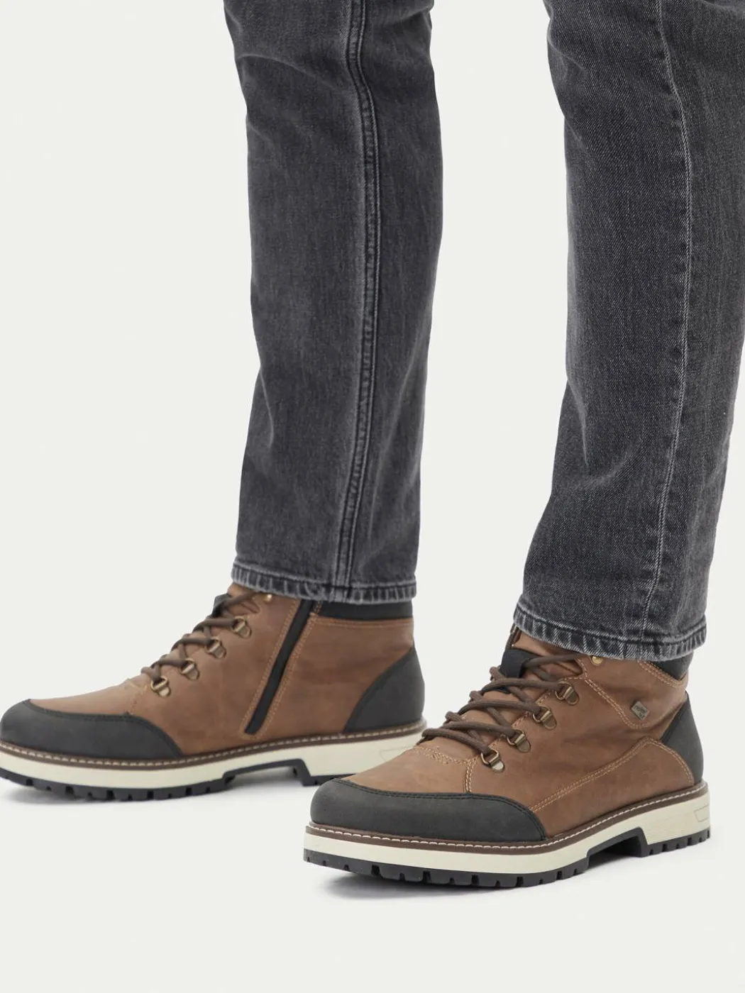 Polacchine F8302-24 Marrone
