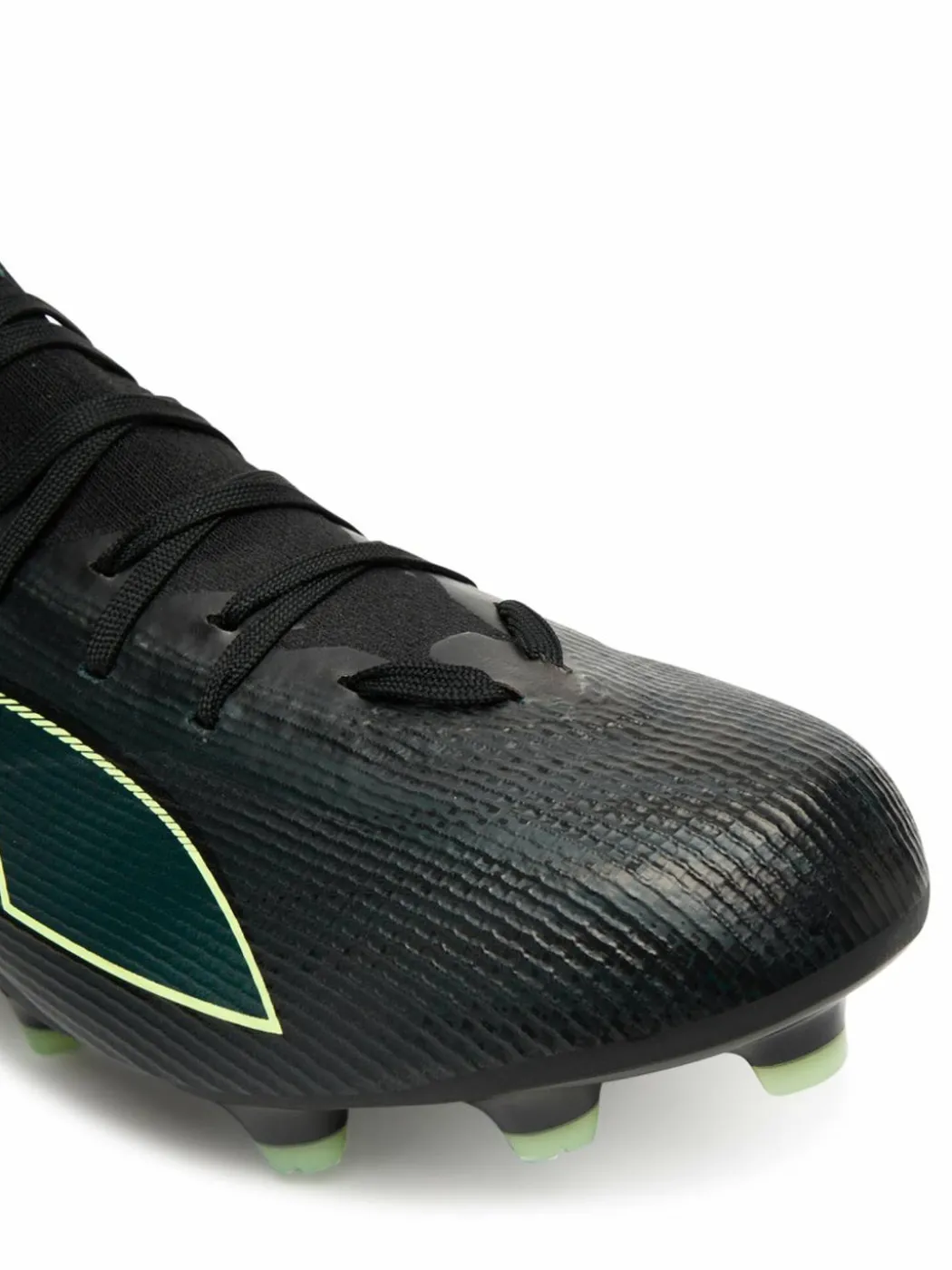 Scarpe da calcio Ultra 6 Match+ Fg/Ag 108524 02 Nero