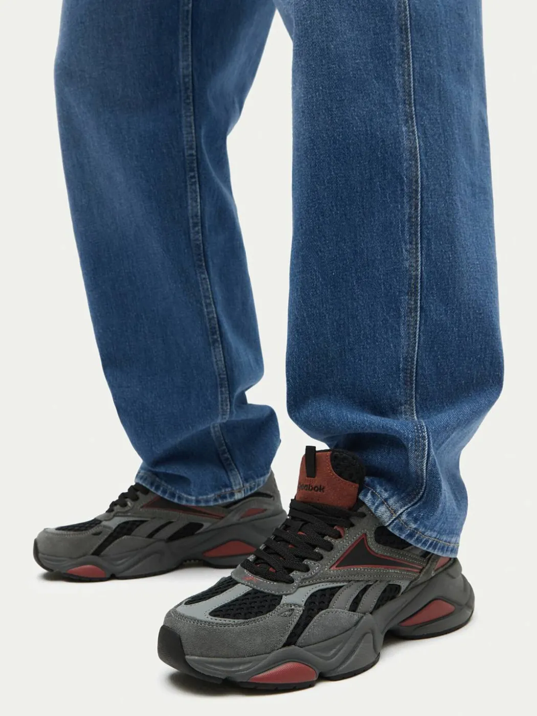 Sneakers CHARGE AR30246MNRB Grigio