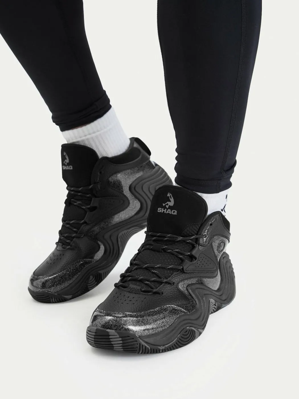 Sneakers EO-JUGERNAUT AQ95041M-B Nero