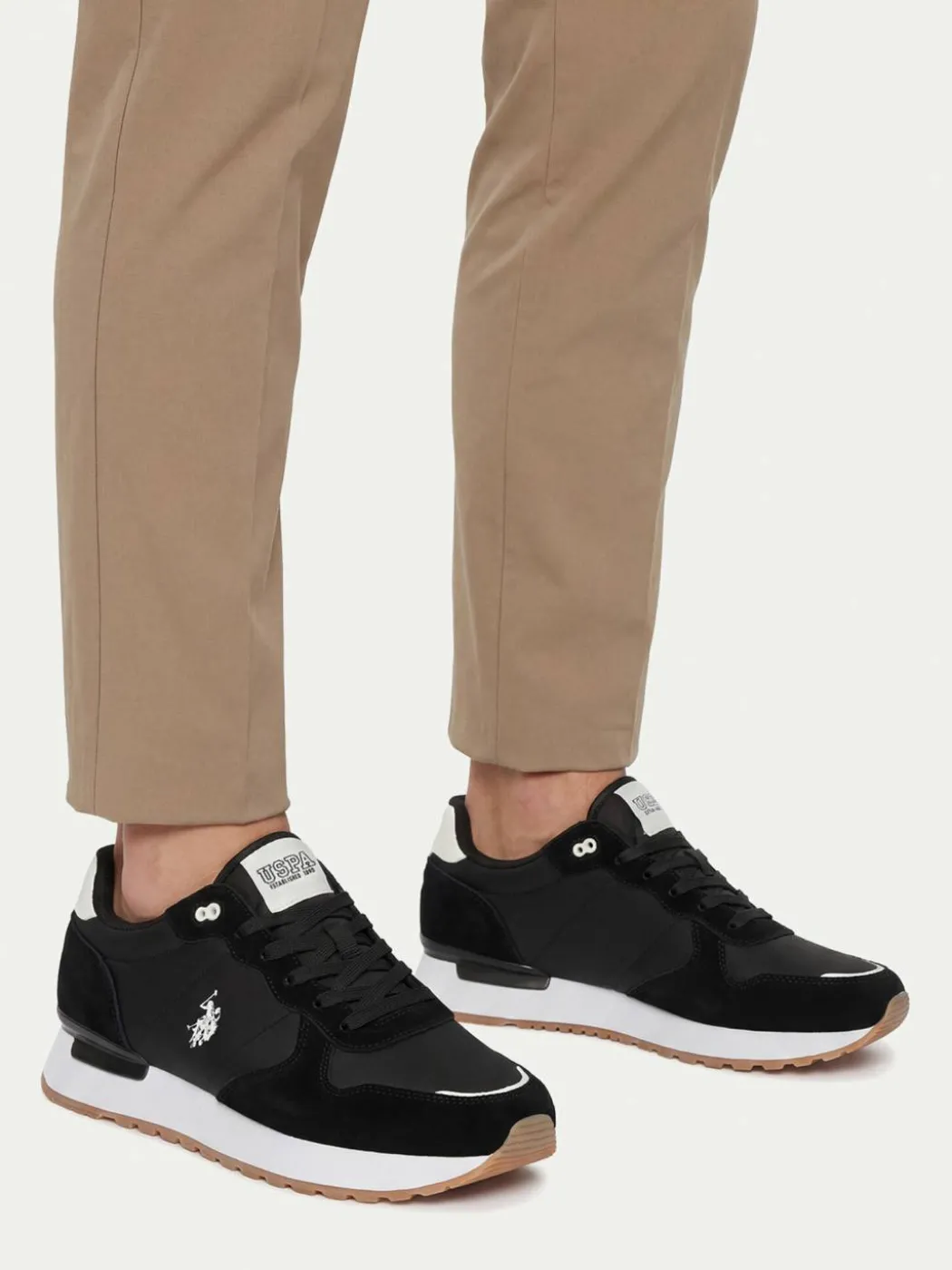 Sneakers EO-SMYTH001M/6TS1 Nero