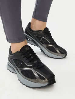 Sneakers UA HOVR Apparition RTRFTR TC 3027595 Nero