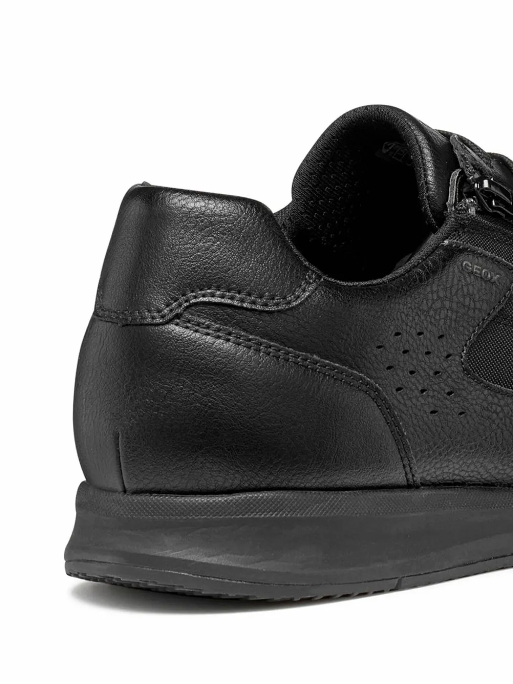 Sneakers U Avery U65H5A 0BURJ C9999 Nero