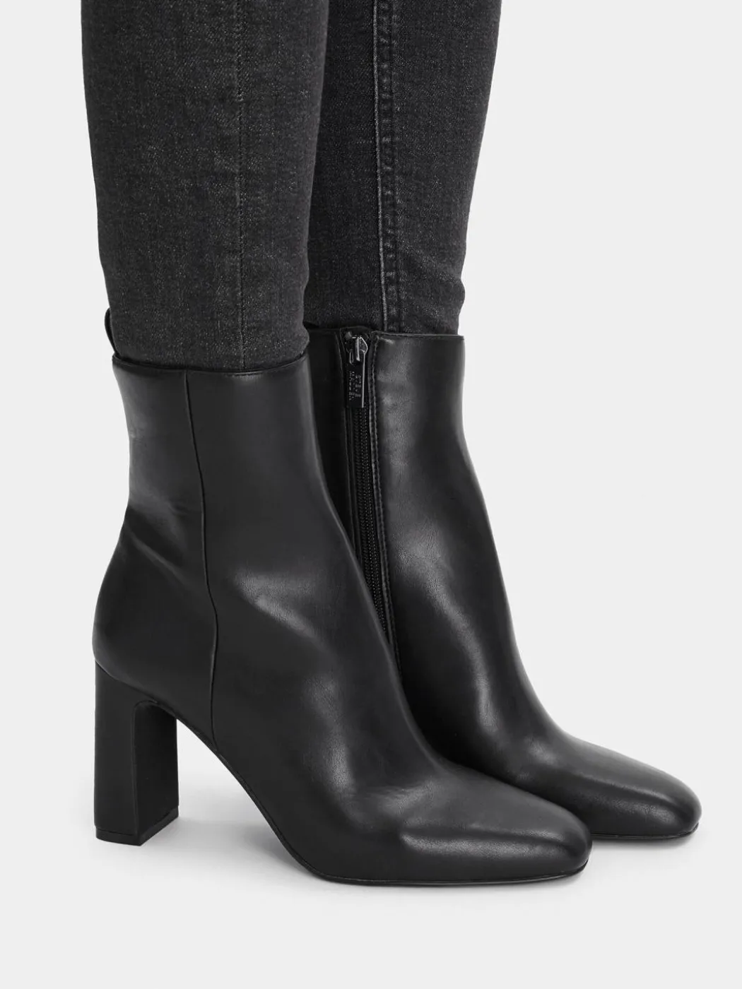 Stivaletti Adelisa SM11002626 Nero